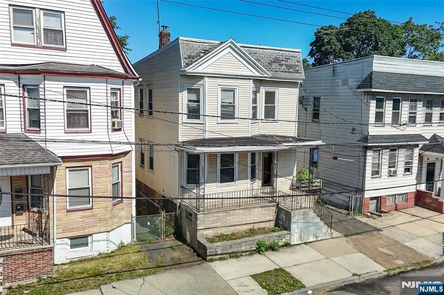 137-139 Palm Street, Newark, NJ 07106 - #3
