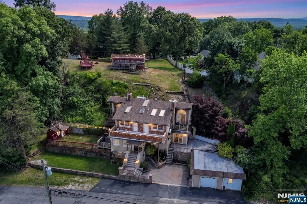 27 Joan Street, Wayne, NJ 07470 - #1