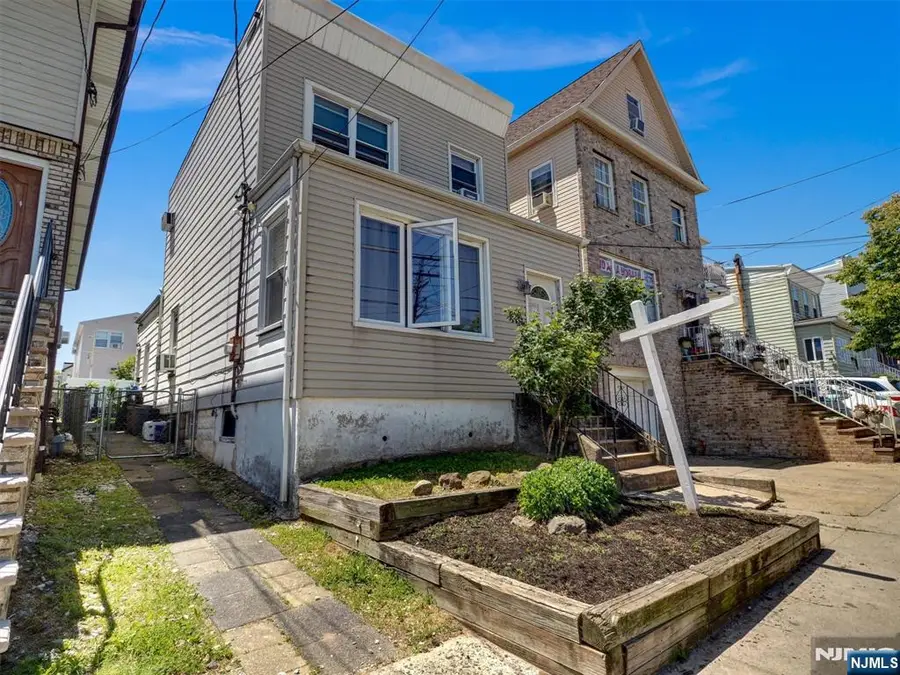 24 54th Street, Bayonne, NJ 07002 - #2