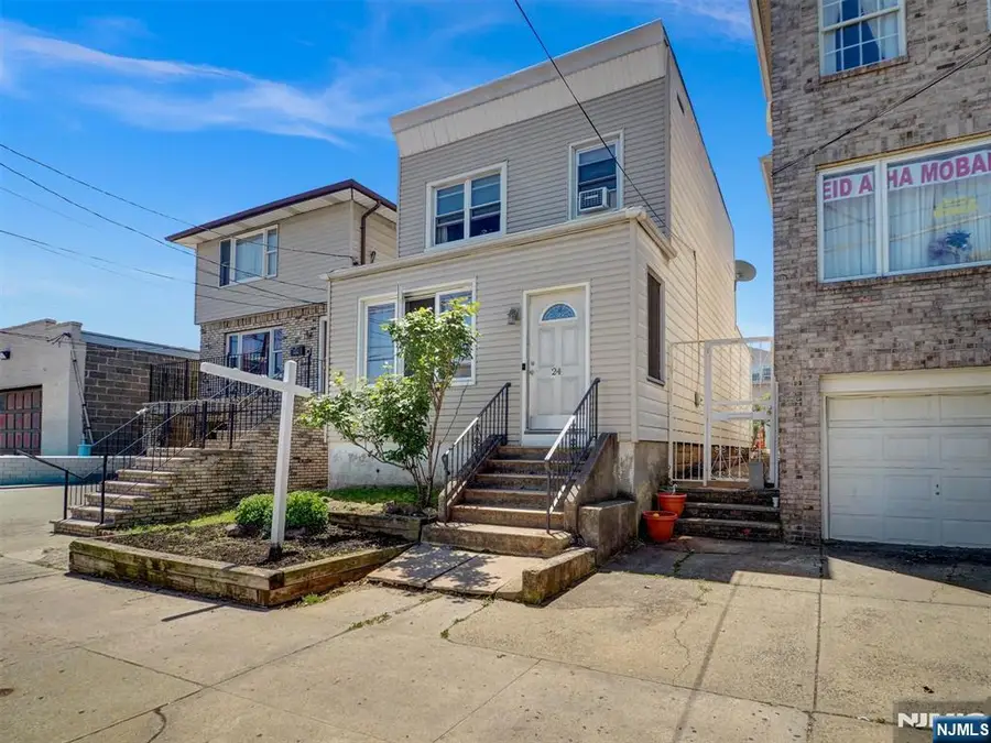 24 54th Street, Bayonne, NJ 07002 - #3