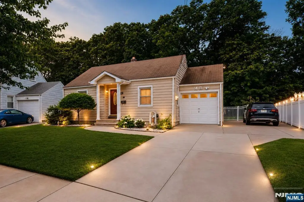 64 Orchard, Clifton, NJ 07012 - #1