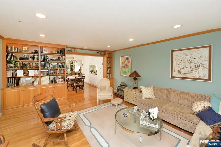 14-29 Lucena Drive, Fair Lawn, NJ 07410 - #2