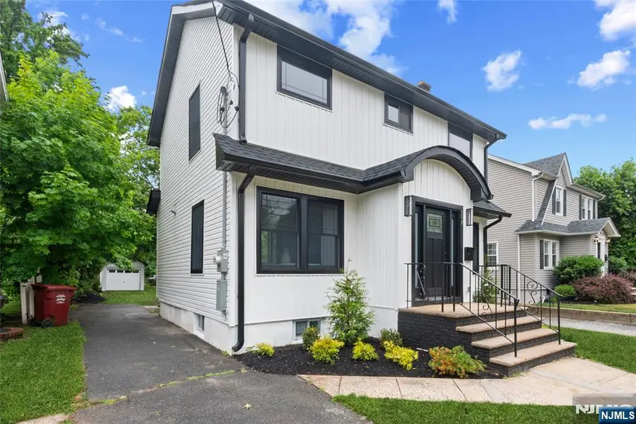 307 Hillside Avenue, Nutley, NJ 07110 - #3