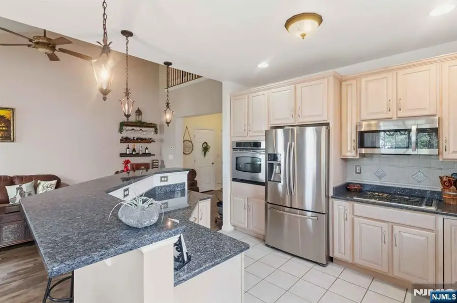 22 Barrister Street 161, Clifton, NJ 07013 - #3