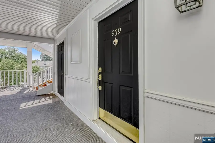 959 Juniper Way, Mahwah, NJ 07430 - #2