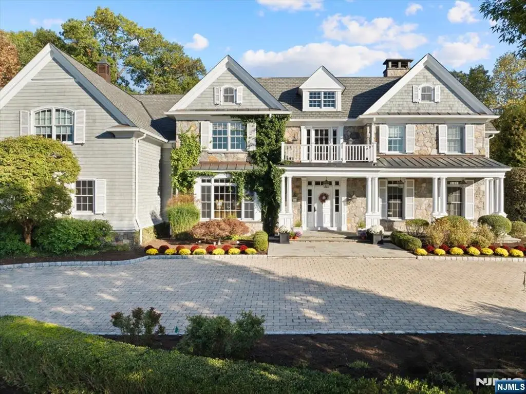 29 McGrath Drive, Cresskill, NJ 07626 - #1