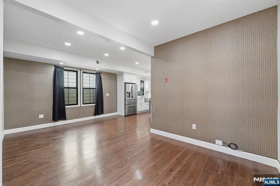 851 Garden Street, Elizabeth, NJ 07202 - #2