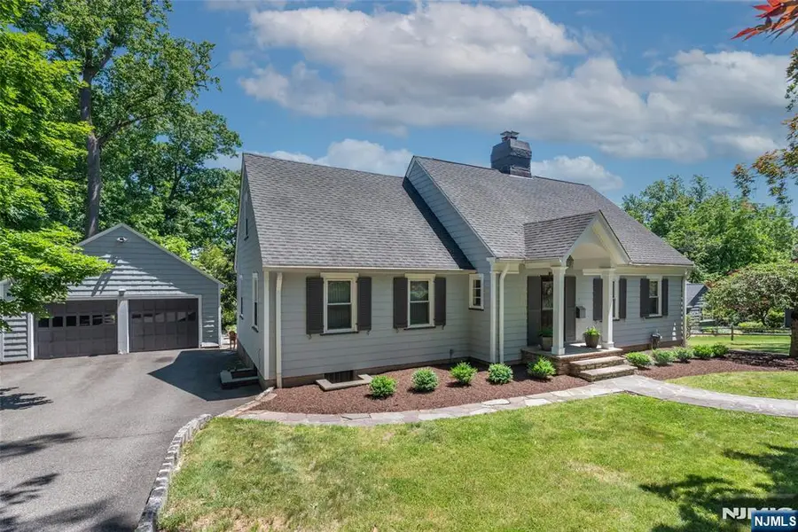591 Highland Avenue, Little Falls, NJ 07043 - #2