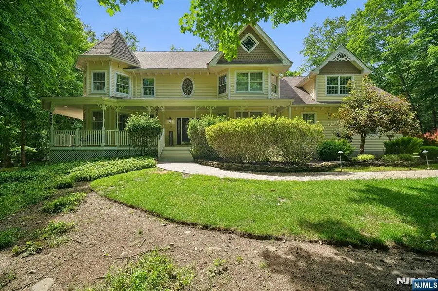 519 E Saddle River Road, Upper Saddle River, NJ 07458 - #2