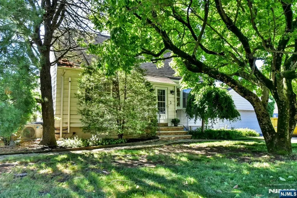 3 4th Avenue, Westwood, NJ 07675 - #1