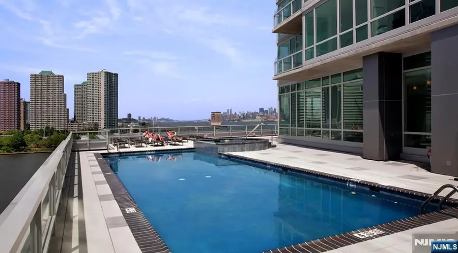 2 2nd Street 1207, Jersey City, NJ 07302 - #2