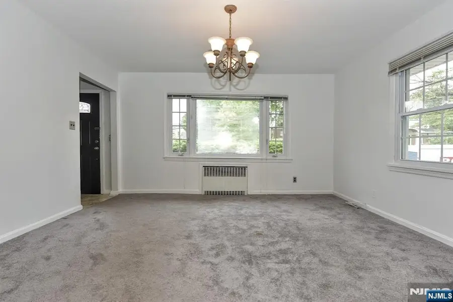 88 Woodland Avenue, Rutherford, NJ 07070 - #3