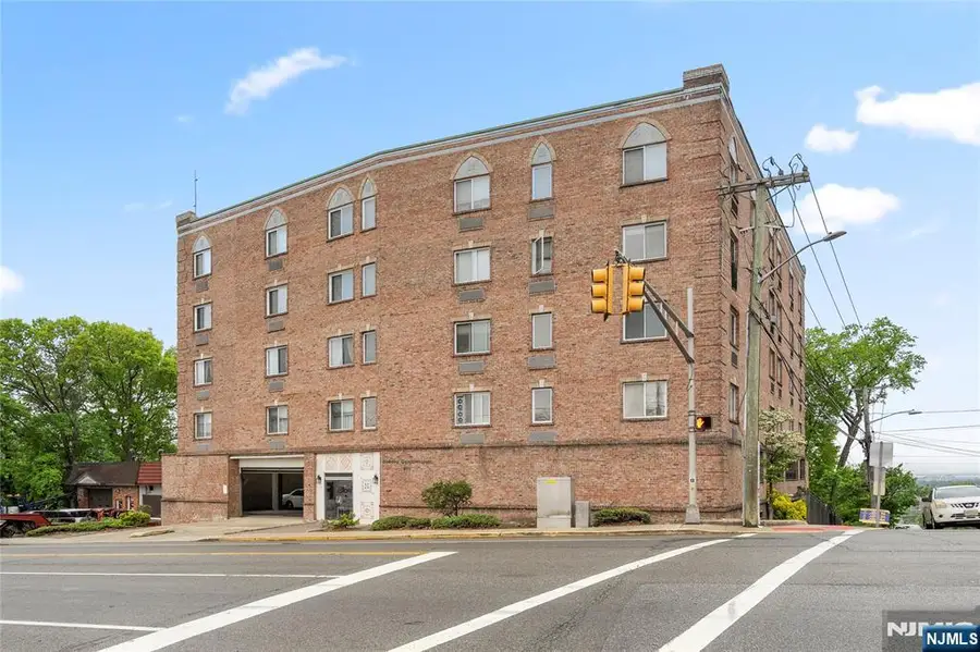 399 11th 206, Palisades Park, NJ 07650 - #2