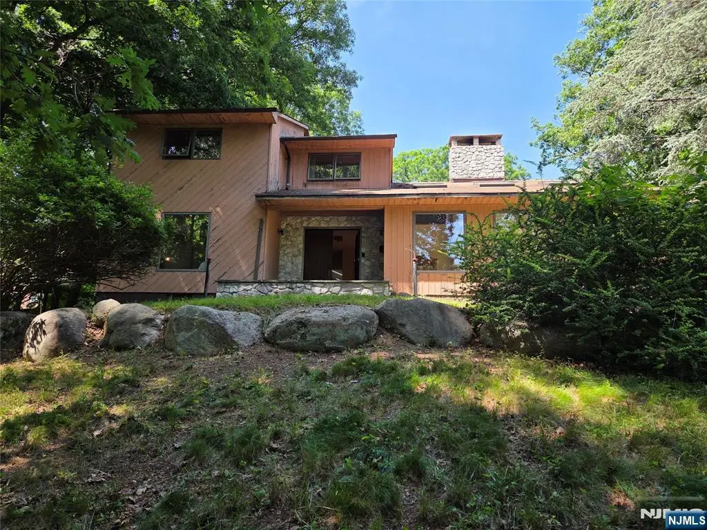 724 Tall Oaks Court, Franklin Lakes, NJ 07417 - #1