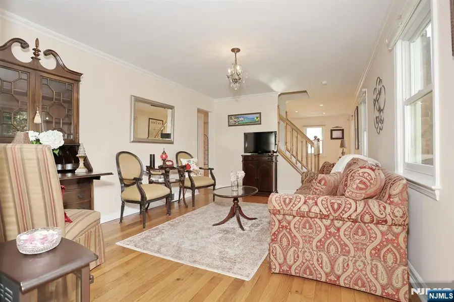 620 Ridgewood Road, Township Of Washington, NJ 07676 - #3
