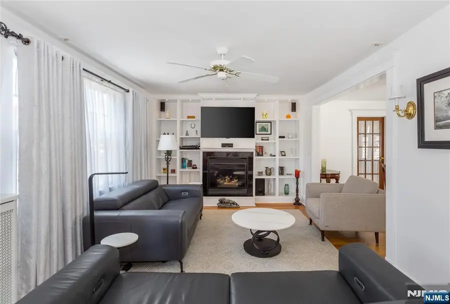 256 Raymond Street, Hasbrouck Heights, NJ 07604 - #3