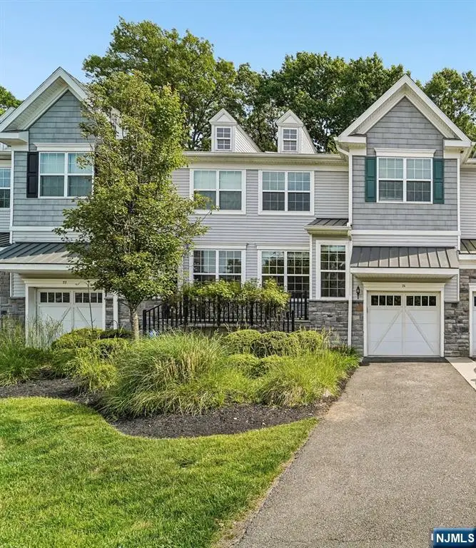 24 Pineview Drive, Waldwick, NJ 07463 - #1