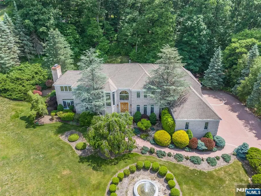 5 Raine Tree Court, Kinnelon, NJ 07405 - #2