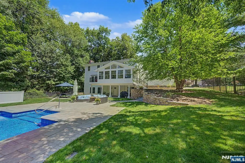 11 Goose Cove Lane, Ramsey, NJ 07446 - #1