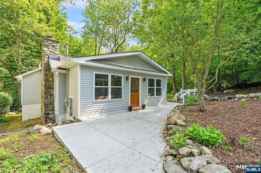 39 Old Road, Ringwood, NJ 07456 - #3