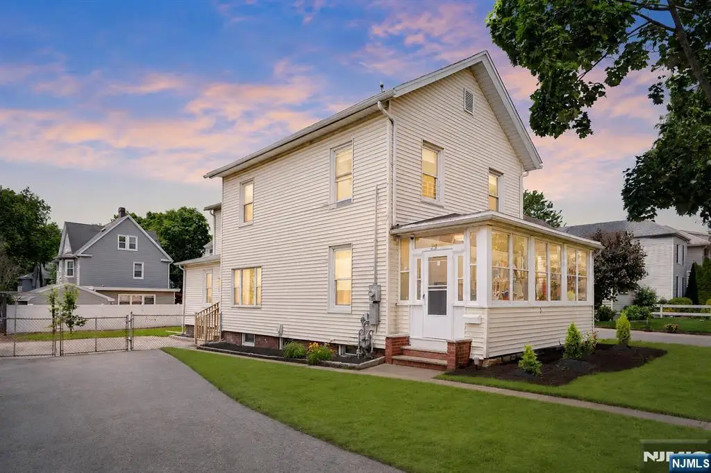25 Riverview Avenue, Rutherford, NJ 07070 - #1