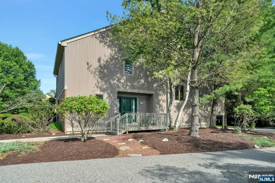 111 Storms Drive, Mahwah, NJ 07430 - #2