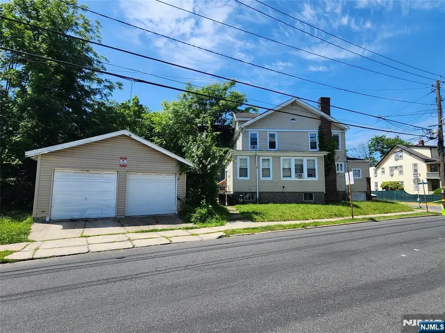 66 Becker Terrace, Irvington, NJ 07111 - #3