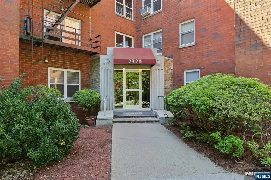 2320 Linwood Avenue 1F, Fort Lee, NJ 07024 - #3