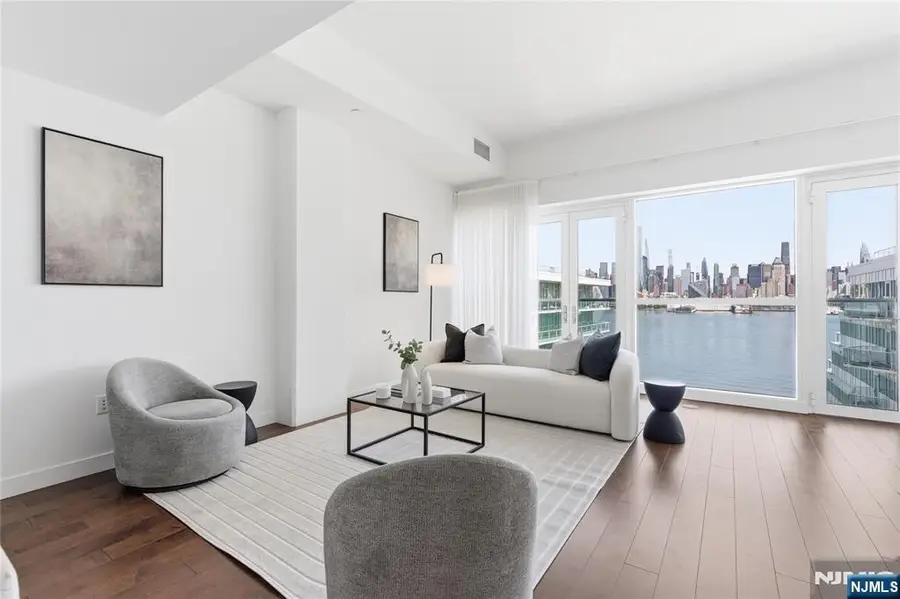 800 Ave At Port Imperial Boulevard 1010, Weehawken, NJ 07086 - #3