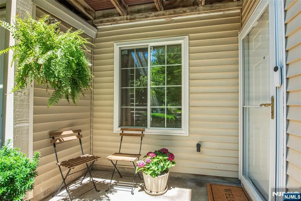 31 Sage Court, Bedminster, NJ 07921 - #1