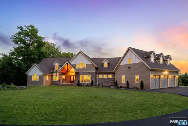 5 Vernon View Drive, Vernon, NJ 07418