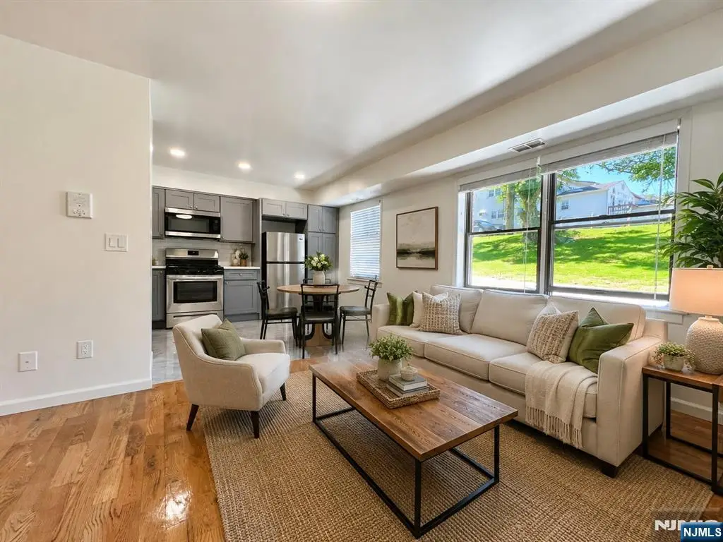 700 Schuyler Avenue D14, Kearny, NJ 07032 - #1