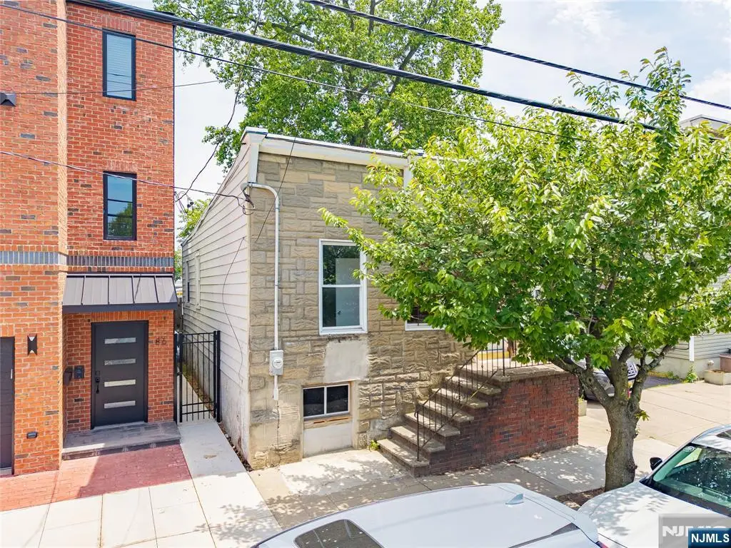 84 Heckel Street, Silver Lake, NJ 07109 - #1