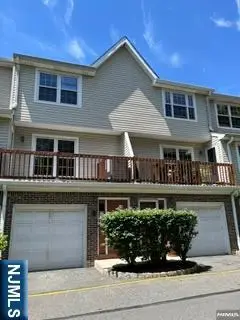 1415 Teresa Drive 8212, Fort Lee, NJ 07024