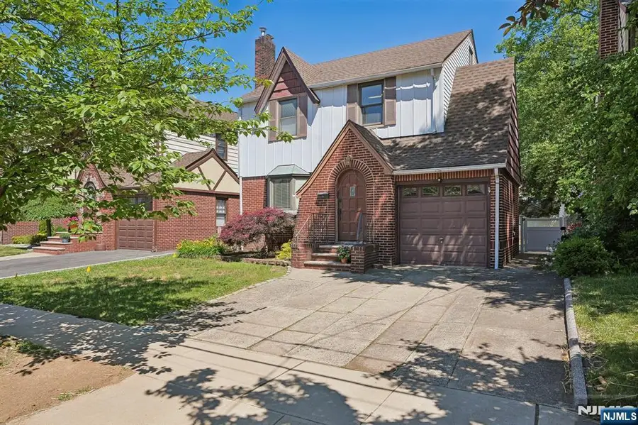 26 Ferncliff Road, Bloomfield, NJ 07003 - #2