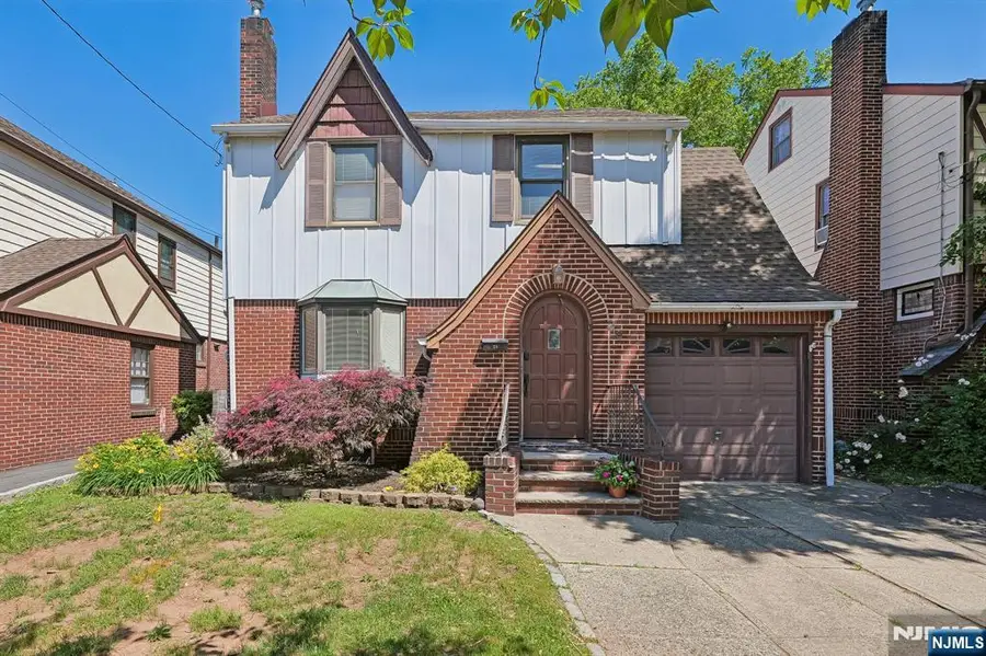 26 Ferncliff Road, Bloomfield, NJ 07003 - #3
