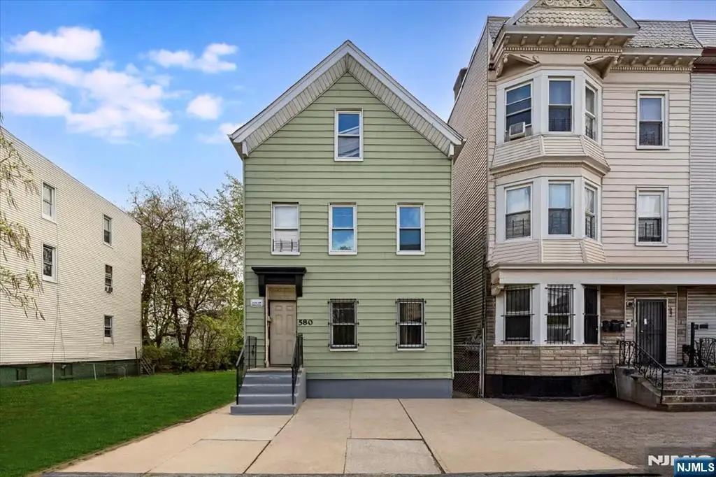 580 Hunterdon Street, Newark, NJ 07108 - #1