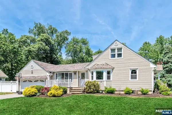 109 Greenwood Avenue, Pequannock Township, NJ 07440