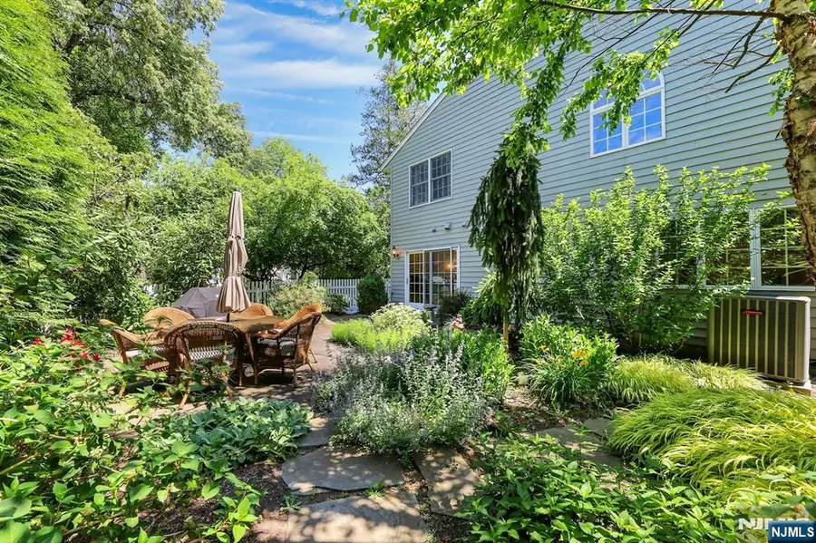348 Highwood Avenue, Glen Rock, NJ 07452 - #2