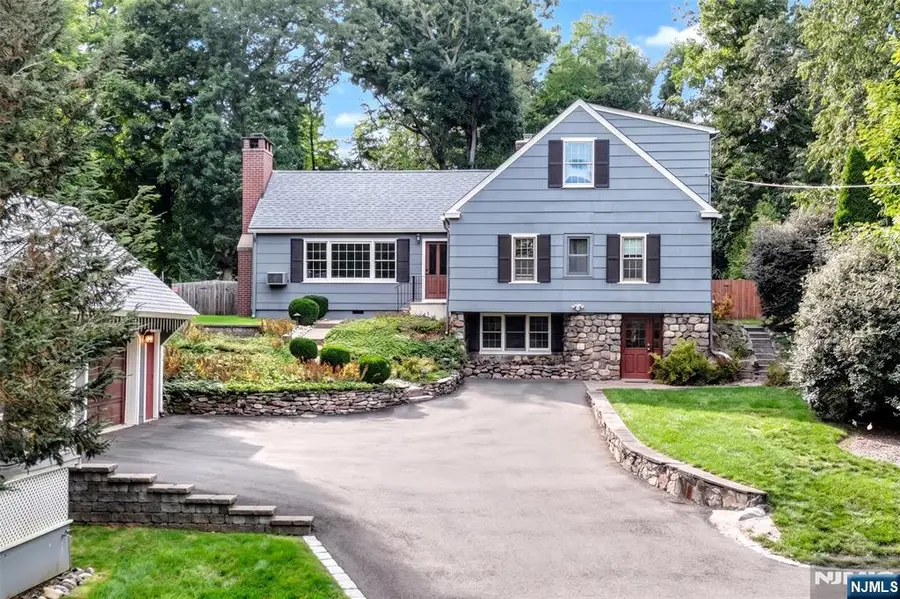 497 W Saddle River Road, Upper Saddle River, NJ 07458 - #3