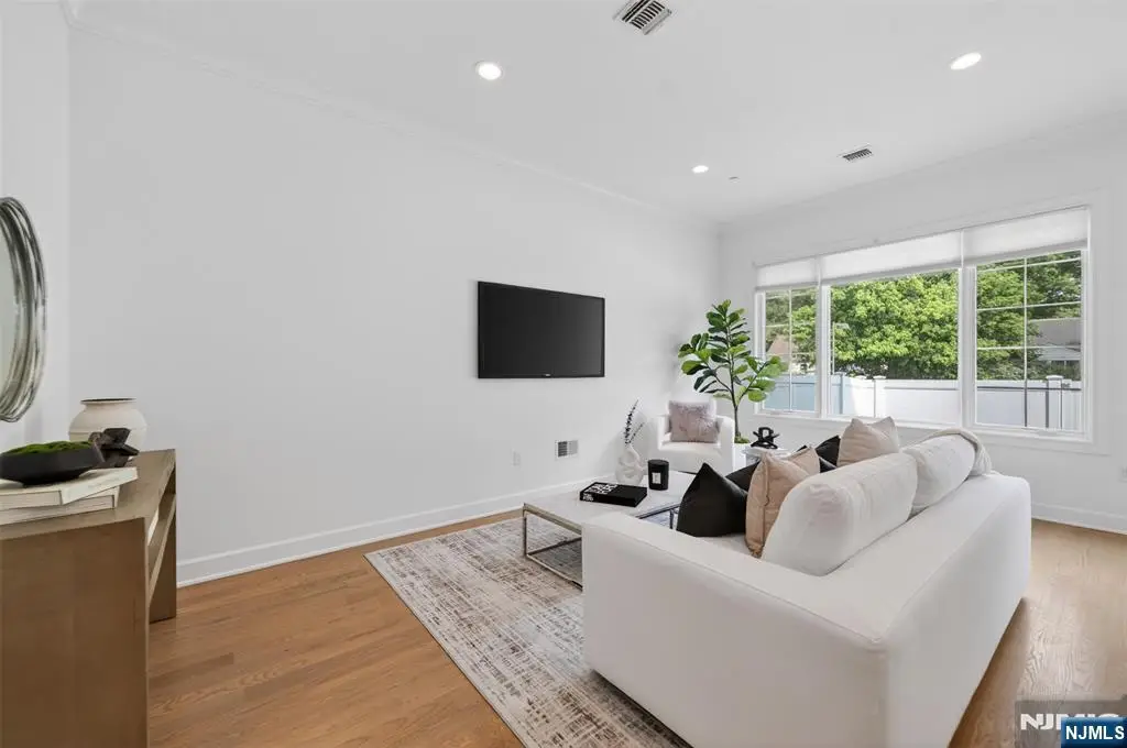 22 Gabriel Court 22, Paramus, NJ 07652 - #1