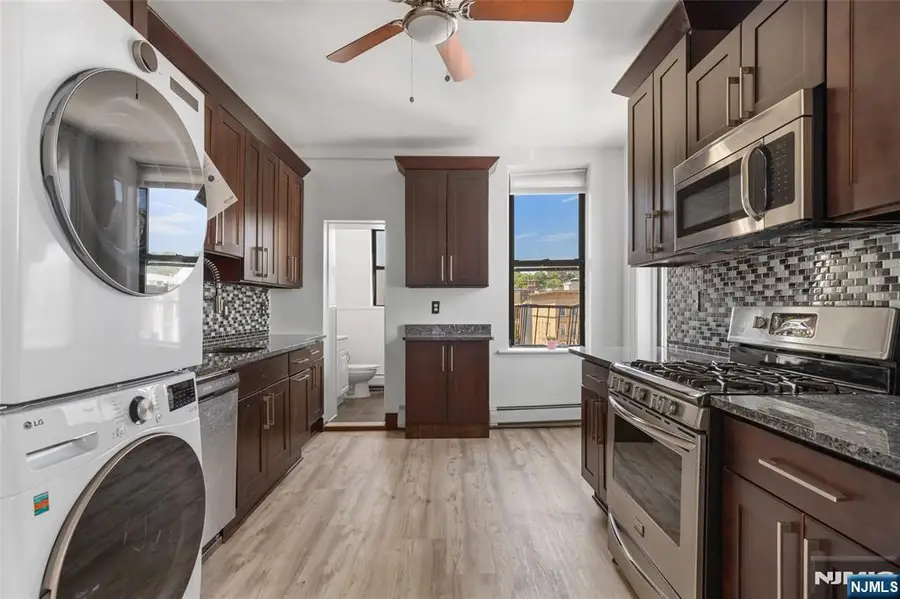 422 Madison Street 4R7, Hoboken, NJ 07030 - #3