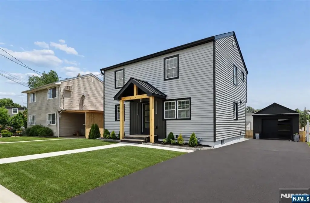 8 Annette Terrace, Lodi, NJ 07544 - #1