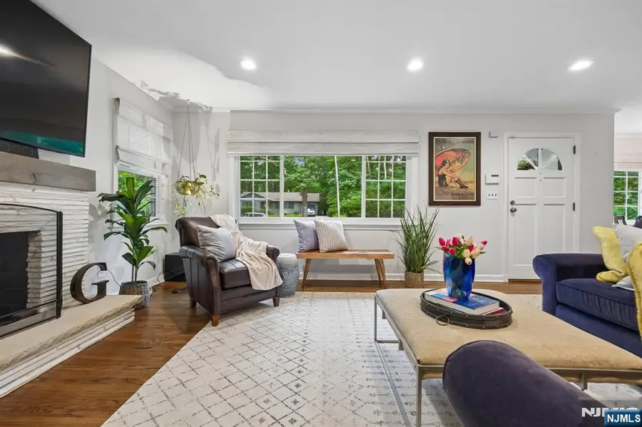 25 Grove Street, Caldwell, NJ 07006 - #3