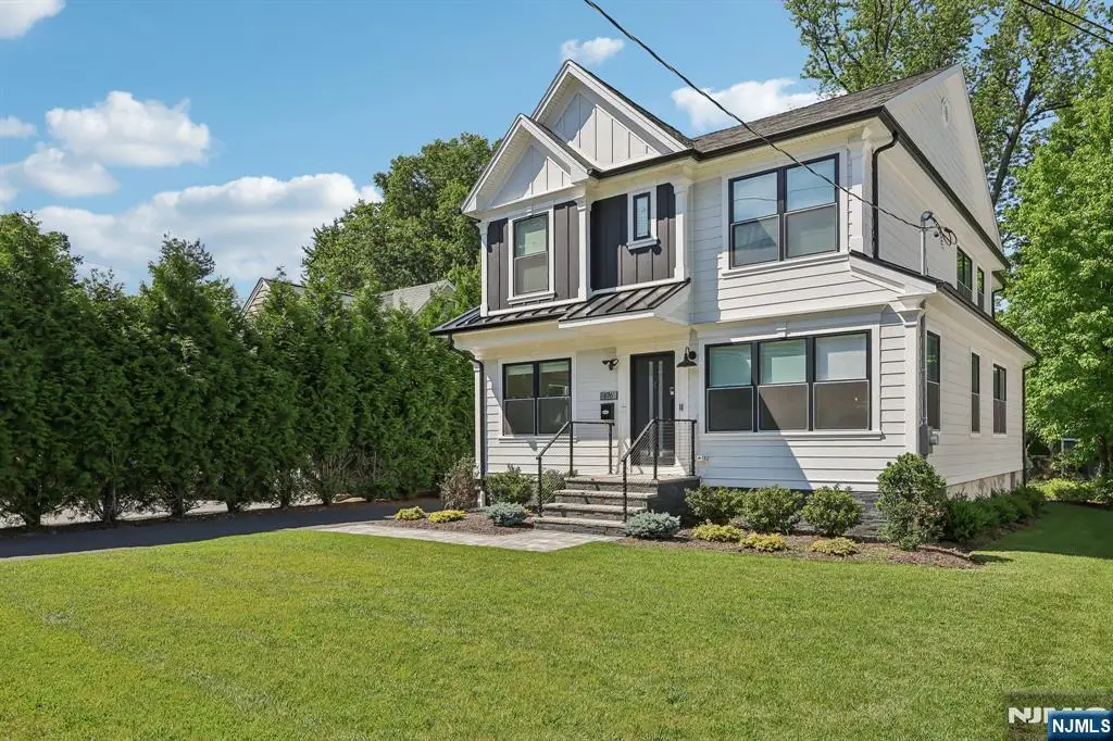 676 Ridgewood Avenue, Oradell, NJ 07649 - #1