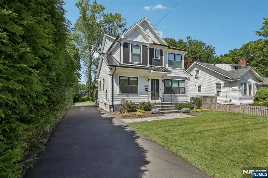 676 Ridgewood Avenue, Oradell, NJ 07649 - #3