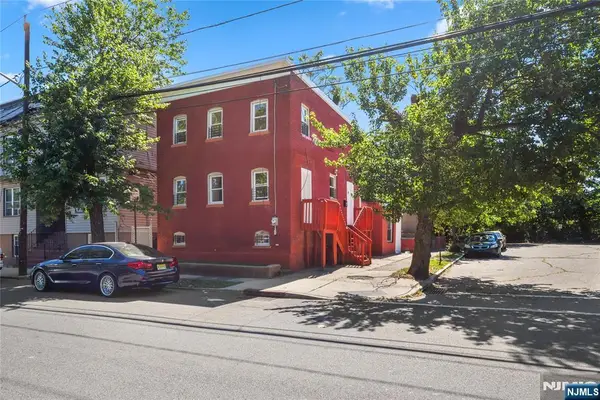 98 Devine Street, Newark, NJ 07106