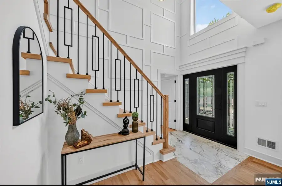 6 Short Hill Road, Clifton, NJ 07012 - #2