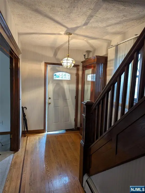 84 Oakdene Avenue, Cliffside Park, NJ 07010 - #3