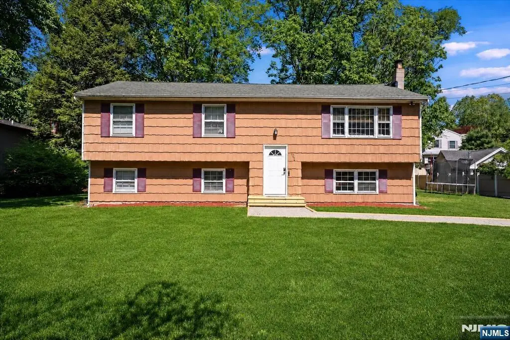 12 River Road, Oak Ridge, NJ 07438 - #1